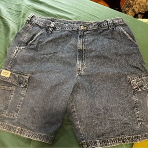 Vintage Wrangler cargo Jorts